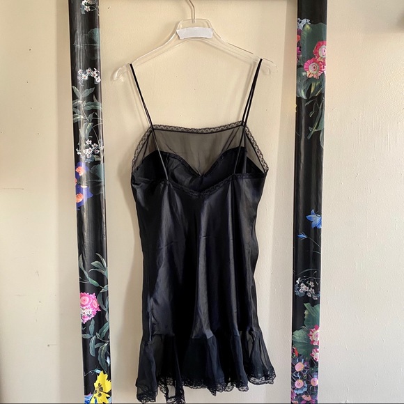 🥀Vintage Slip Dress🥀 - Picture 2 of 6